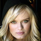 Sara Paxton - List pictures