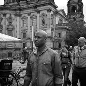 Robert Hood - List pictures