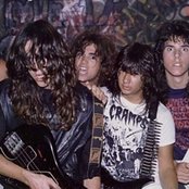 Legacy - List pictures