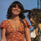 Linda Ronstadt - List pictures
