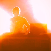 Jon Hopkins - List pictures