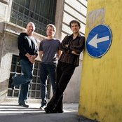 The Brad Mehldau Trio - List pictures