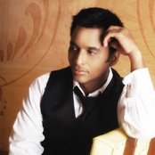 John Secada - List pictures