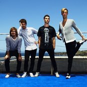 Van She - List pictures