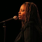 Lalah Hathaway - List pictures