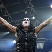 Lizzy Borden - List pictures