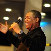 Ron Kenoly - List pictures