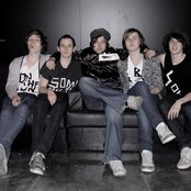 Eight Legs - List pictures