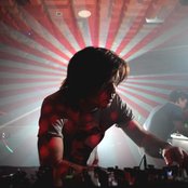 Paul Oakenfold - List pictures