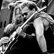 Fozzy - List pictures