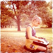 Basia Bulat - List pictures