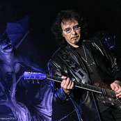 Iommi - List pictures