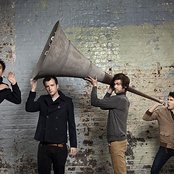 Vampire Weekend - List pictures