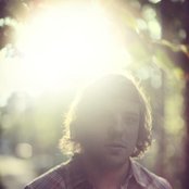 Andrew Belle - List pictures