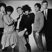 The Waitresses - List pictures