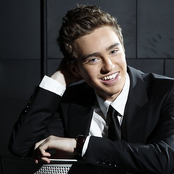 Harrison Craig - List pictures