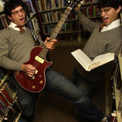 Harry And The Potters - List pictures