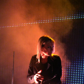 Fiona Brice - List pictures