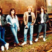 Wardance - List pictures