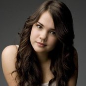 Maia Mitchell - List pictures