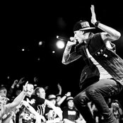 Machine Gun Kelly - List pictures