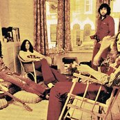 Camel - List pictures