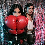 Lilly Wood - List pictures