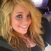 Lauren Alaina - List pictures