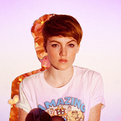 Chloe Howl - List pictures