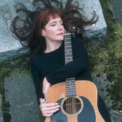 Katy Moffatt - List pictures