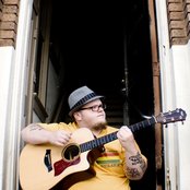 Cas Haley - List pictures