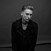 Thomas Azier - List pictures