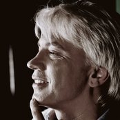 Hvorostovsky - List pictures