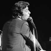 Gilbert Becaud - List pictures