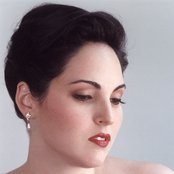 Arianna Zukerman - List pictures