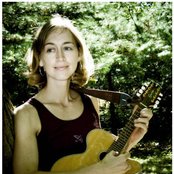 Kira Willey - List pictures