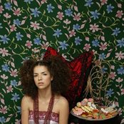 Vanessa Da Mata - List pictures