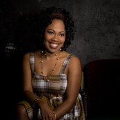 L'renee - List pictures