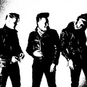 Reckless Ones - List pictures