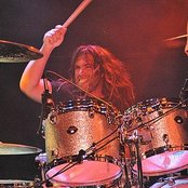 Famous - List pictures