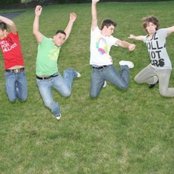 Push Play - List pictures