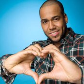 Romeo Santos - List pictures