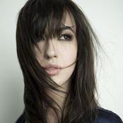 Kate Voegele - List pictures