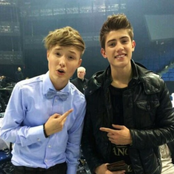Isac Elliot - List pictures