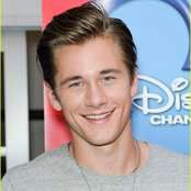Luke Benward - List pictures