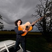 Rita Hosking - List pictures