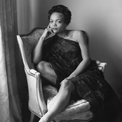 Eartha Kitt - List pictures