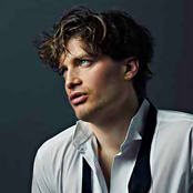 Chris Malinchak - List pictures