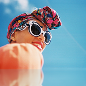 Solange - List pictures