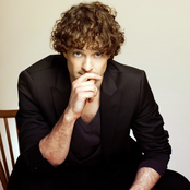 Lee Mead - List pictures